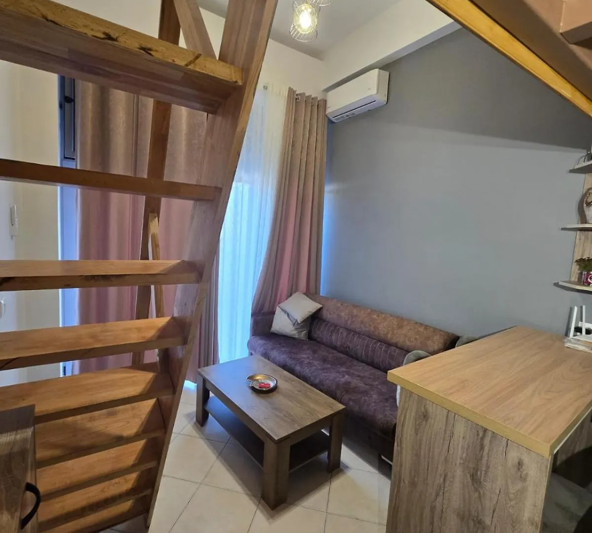 Urban Apartment By Ajs Vlorë